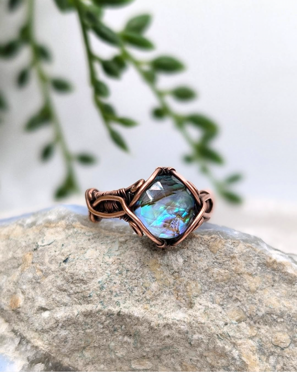 Abelone & Clear Quartz Doublet wrapped in Oxidised Copper