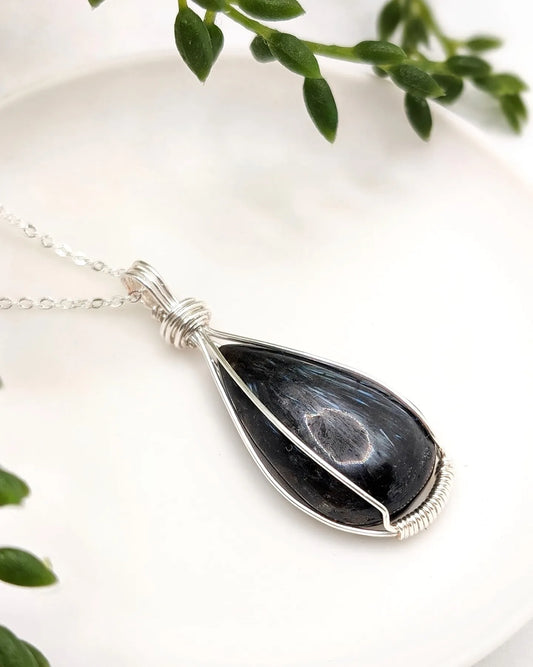 Silver Plated Arfvedsonite Teardrop Necklace